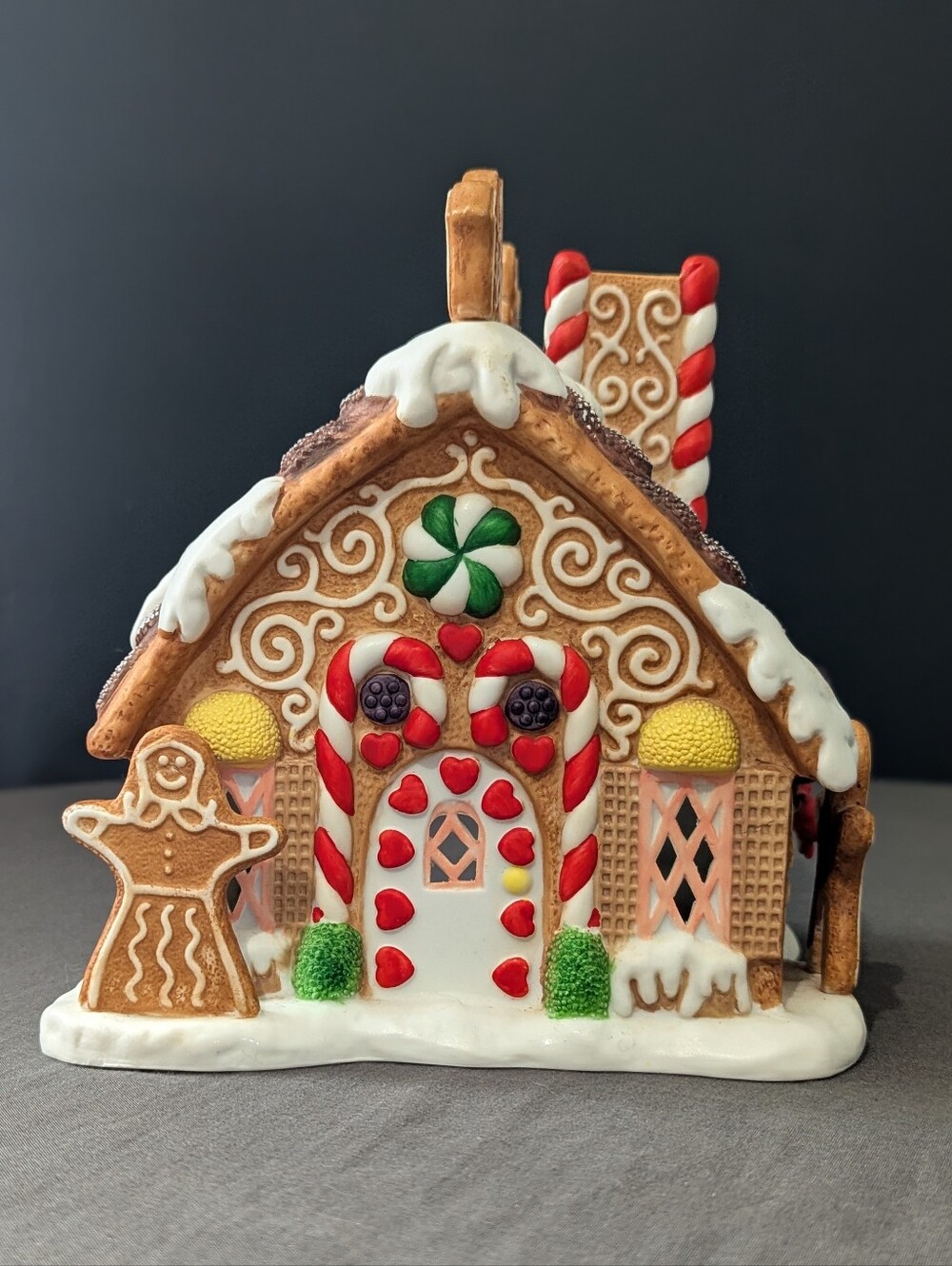 PartyLite Retired Vintage Gingerbread Tealight House Christmas P7304 Whimsical